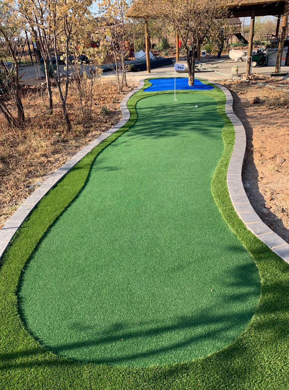 put put turf installed an supplied