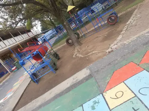 secunda school play area